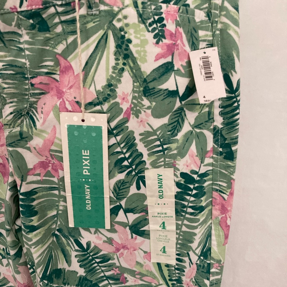 Old Navy NWT Tropical Pixie Chino Pants - Picture 6 of 8